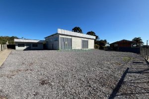 Pavilhão com 473m², no bairro Ana Rech em Caxias do Sul para Alugar