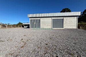 Pavilhão com 473m², no bairro Ana Rech em Caxias do Sul para Alugar