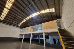 Pavilhão com 1000m², no bairro Sagrada Família em Caxias do Sul para Alugar