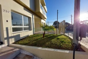 Sobrado com 130m², 3 dormitórios, 2 vagas, no bairro São Luiz em Caxias do Sul para Comprar