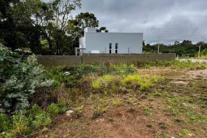 Terreno com 300m², no bairro São Giácomo em Caxias do Sul para Comprar