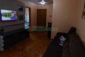 Apartamento com 83m², 3 dormitórios, 1 vaga, no bairro Fatima em Caxias do Sul para Comprar