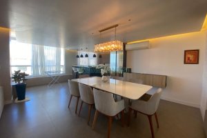 Apto Mobiliado com 144m², 3 dormitórios, 2 vagas, no bairro Cristo Redentor em Caxias do Sul para Alugar