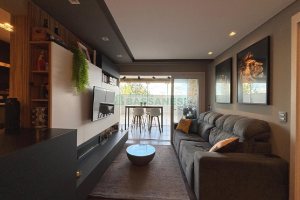 Apto Mobiliado com 82m², 2 dormitórios, 2 vagas, no bairro Vila Horn em Caxias do Sul para Alugar