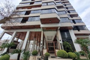 Apto Mobiliado com 132m², 3 dormitórios, 2 vagas, no bairro São Pelegrino em Caxias do Sul para Alugar