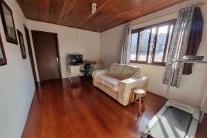 Casa com 80m², 2 dormitórios, no bairro Presidente Vargas em Caxias do Sul para Alugar