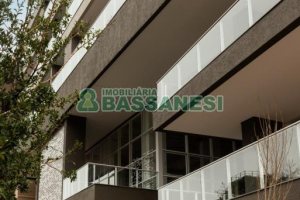 Apto Mobiliado com 164m², 3 dormitórios, 2 vagas, no bairro Madureira em Caxias do Sul para Alugar