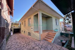 Casa com 98m², 2 dormitórios, no bairro Jardim América em Caxias do Sul para Alugar