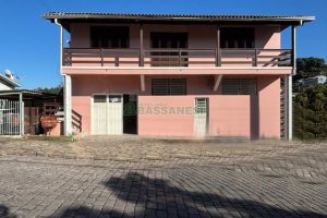 Loja com 71m², 1 vaga, no bairro Charqueadas em Caxias do Sul para Alugar