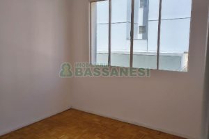Apartamento com 80m², 2 dormitórios, 1 vaga, no bairro Nossa Senhora de Lourdes em Caxias do Sul para Alugar ou Comprar