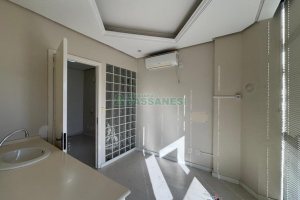 Sala com 35m², no bairro São Pelegrino em Caxias do Sul para Alugar