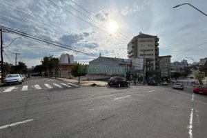 Terreno com 375m², no bairro São Pelegrino em Caxias do Sul para Alugar ou Comprar