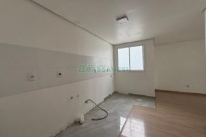 Apartamento com 68m², 2 dormitórios, 1 vaga, no bairro Vila Verde em Caxias do Sul para Alugar
