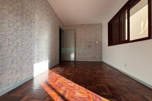 Casa com 100m², 3 dormitórios, no bairro Floresta em Caxias do Sul para Alugar