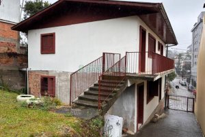 Casa com 100m², 3 dormitórios, no bairro Floresta em Caxias do Sul para Alugar