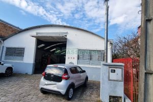 Pavilhão com 504m², no bairro Presidente Vargas em Caxias do Sul para Comprar