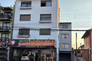 Apto Mobiliado com 78m², 2 dormitórios, 1 vaga, no bairro Sagrada Família em Caxias do Sul para Alugar