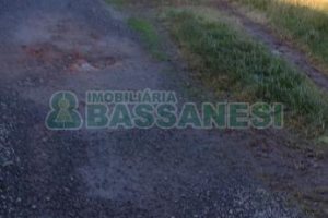 Casa com 3966m², 3 dormitórios, no bairro Esplanada em Caxias do Sul para Comprar