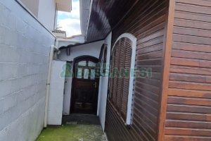 Casa com 108m², 3 dormitórios, 2 vagas, no bairro Moinhos de Vento em Caxias do Sul para Comprar