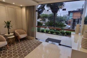 Apartamento com 88m², 2 dormitórios, 2 vagas, no bairro Cristo Redentor em Caxias do Sul para Comprar