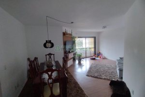 Apartamento com 108m², 3 dormitórios, 1 vaga, no bairro São Pelegrino em Caxias do Sul para Comprar