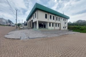 Pavilhão com 650m², 6 vagas, no bairro Jardim das Hortências em Caxias do Sul para Alugar