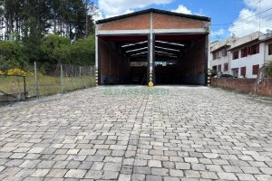 Pavilhão com 430m², no bairro Interlagos em Caxias do Sul para Alugar
