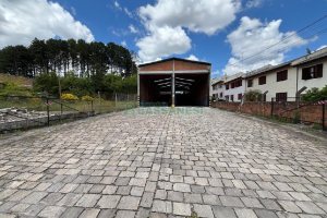 Pavilhão com 430m², no bairro Interlagos em Caxias do Sul para Alugar