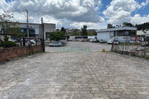 Pavilhão com 430m², no bairro Interlagos em Caxias do Sul para Alugar