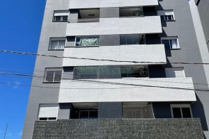 Apartamento com 65m², 2 dormitórios, 1 vaga, no bairro Lourdes em Caxias do Sul para Comprar