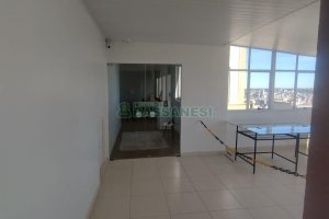Sala com 90m², no bairro Centro em Caxias do Sul para Comprar