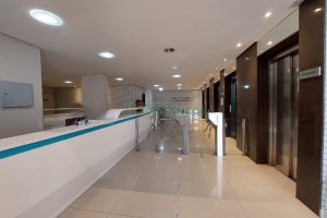 Sala com 32m², 1 vaga, no bairro Lourdes em Caxias do Sul para Alugar