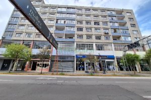 Loja com 130m², no bairro São Pelegrino em Caxias do Sul para Alugar