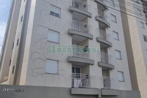 Apartamento com 48m², 2 dormitórios, 1 vaga, no bairro Nossa Senhora da Saúde em Caxias do Sul para Comprar