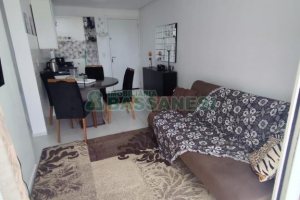 Apartamento com 48m², 2 dormitórios, 1 vaga, no bairro Vinhedos em Caxias do Sul para Alugar ou Comprar
