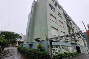 Apartamento com 127m², 3 dormitórios, 2 vagas, no bairro Centro em Caxias do Sul para Alugar