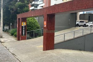 Sala Mobiliada com 198m², 5 vagas, no bairro Exposição em Caxias do Sul para Alugar