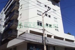 Apto Mobiliado com 52m², 1 dormitório, 1 vaga, no bairro Centro em Caxias do Sul para Alugar