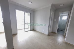 Apartamento com 59m², 2 dormitórios, 1 vaga, no bairro Vila Verde em Caxias do Sul para Alugar