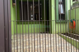 Sobrado com 75m², 2 dormitórios, 1 vaga, no bairro Desvio Rizzo em Caxias do Sul para Comprar