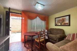 Casa Mobiliada com 140m², 3 dormitórios, 2 vagas, no bairro São Cristóvão em Caxias do Sul para Alugar