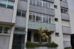 Apartamento com 98m², 3 dormitórios, 1 vaga, no bairro Santa Catarina em Caxias do Sul para Comprar