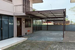 Sobrado com 120m², 3 dormitórios, 2 vagas, no bairro Desvio Rizzo em Caxias do Sul para Alugar