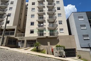 Apartamento com 81m², 2 dormitórios, 1 vaga, no bairro Nossa Senhora da Saúde em Caxias do Sul para Alugar
