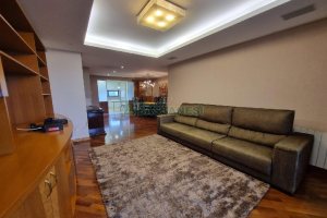 Apto Mobiliado com 200m², 3 dormitórios, 2 vagas, no bairro Medianeira em Caxias do Sul para Alugar