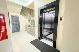 Apartamento com 52m², 2 dormitórios, 1 vaga, no bairro Desvio Rizzo em Caxias do Sul para Comprar