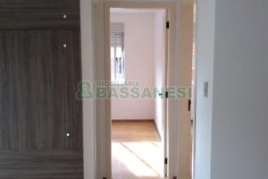 Apartamento com 42m², 2 dormitórios, no bairro Sagrada Família em Caxias do Sul para Comprar