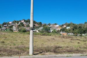 Terreno com 319m², no bairro Oriental em Caxias do Sul para Comprar