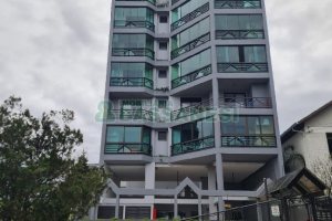 Apto Mobiliado com 115m², 3 dormitórios, 2 vagas, no bairro Centro em Caxias do Sul para Alugar