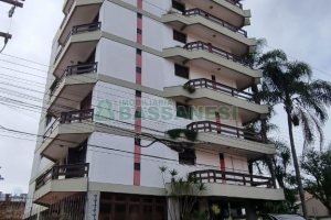 Apartamento com 171m², 3 dormitórios, 2 vagas, no bairro Centro em Caxias do Sul para Comprar